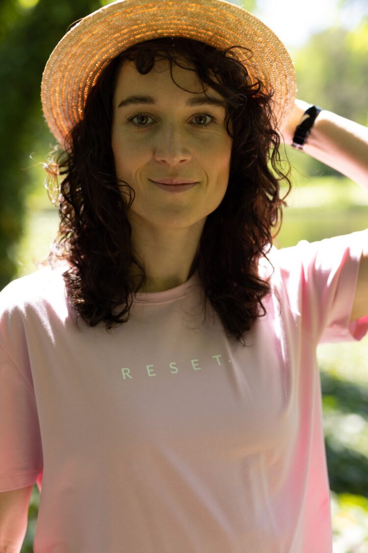 animush t-shirt oversize jasny różowy reset