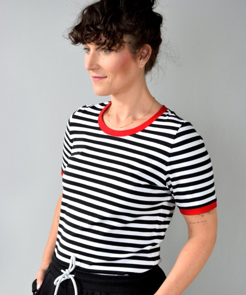 animush t-shirt ringer w paski czerwona lamówka