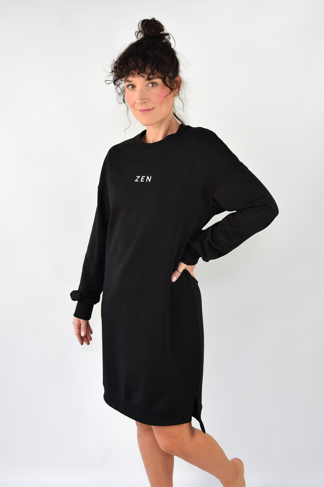 animush sukienka dresowa czrana zen