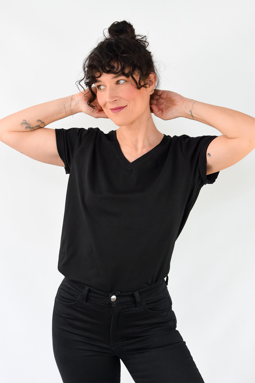 animush t-shirt regular czarny gładki