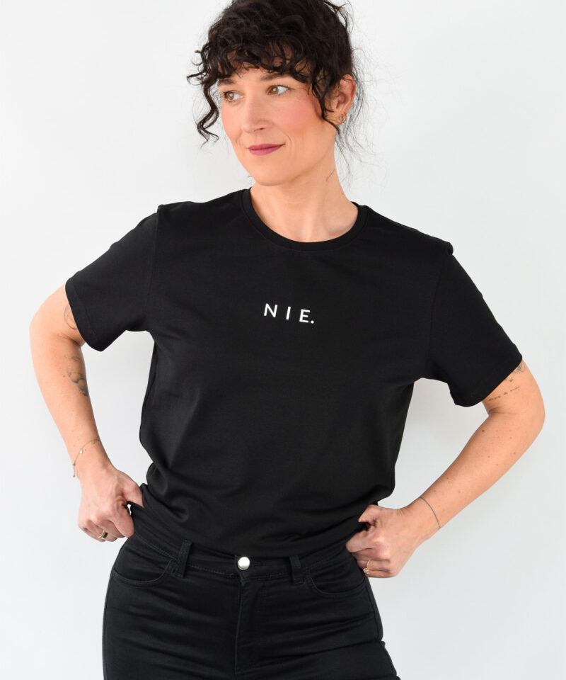 animush t-shirt regular czarny nie